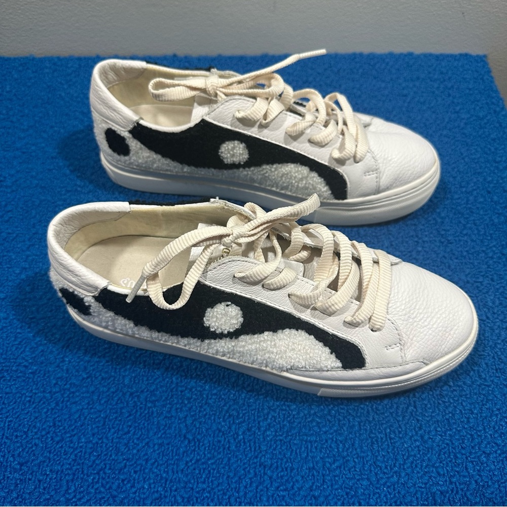 Soludos Yin and Yang Platform Black and White Leather Sneakers Sz 9